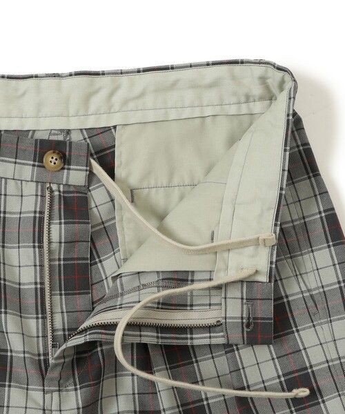 BEAMS（ビームス）の「タータンチェック ショートパンツ【ワイドストレートフィット】（その他パンツ・メンズ・ブルー/ベージュ・XL/L/M/S）」の7枚目の写真