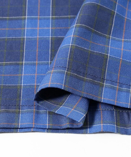 BEAMS（ビームス）の「タータンチェック ショートパンツ【ワイドストレートフィット】（その他パンツ・メンズ・ブルー/ベージュ・XL/L/M/S）」の4枚目の写真