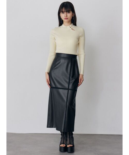 MURUA（ムルーア）の「クロシェドッキングフェイクレザースカート（スカート・レディース・ブラック/アイボリー・1/2）」の11枚目の写真