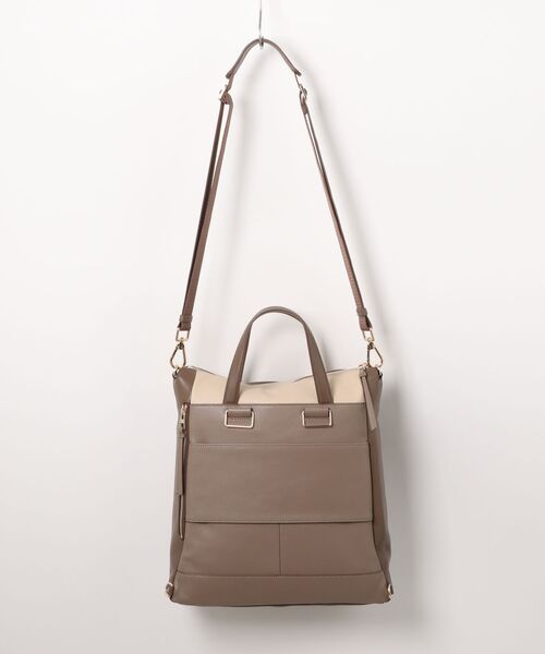 COLE HAAN（コールハーン）の「ザ エッセンシャル バックパック womens（バックパック/リュック・レディース・ベージュ・OSFA）」の5枚目の写真