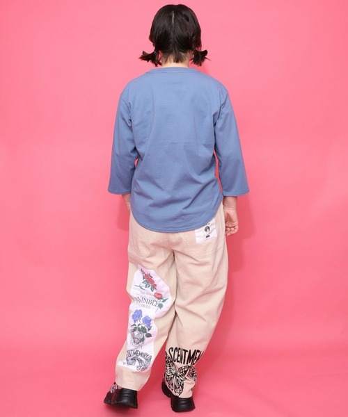 iS ScoLar(イズスカラー)の「ScoLar(スカラー) スカラーバーガータウン柄Tシャツ(Tシャツ/カットソー・レディース・オフホワイト/ブルー/ブラック・MEDIUM)」の9枚目の写真