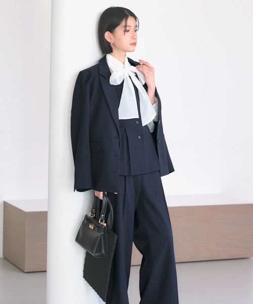 RUIRUE BOUTIQUE（ルイルエブティック）の「ストレッチ ｜ 【３点】 ピークドラペルジャケット ＆ ペプラムジレ ＆ タックワイドパンツ セット ｜ セレモニースーツ・フォーマルスーツ・ママスーツ・パンツスーツ・セットアップ（スーツセット・レディース・ネイビー/チャコール/ブラック・L/M）」の20枚目の写真
