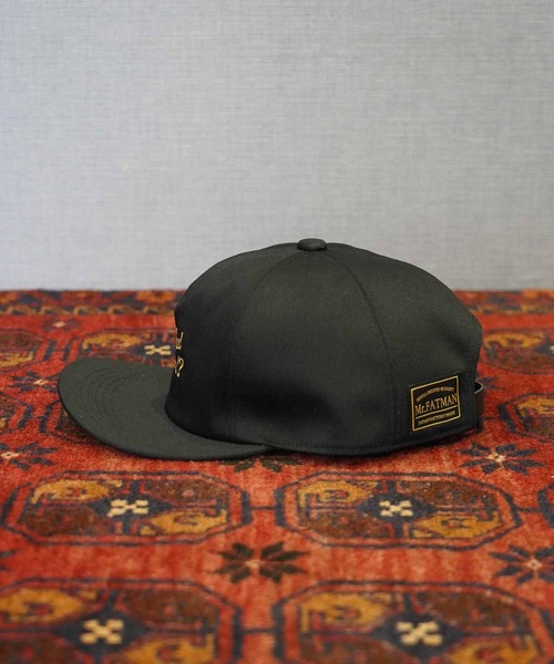 MRFATMAN（ミスターファットマン）の「EMBROIDERY FLIP CAP（キャップ・メンズ・インディゴブルー/アイボリー/ブラック・XL/L/M）」の5枚目の写真