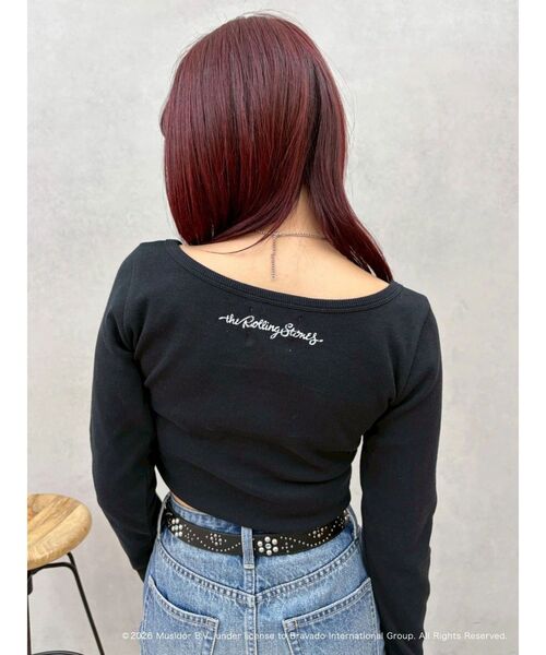 EVRIS（エヴリス）の「【ザ・ローリング・ストーンズ】ヘンリーネックトップス（Tシャツ/カットソー・レディース・グレー/ブラック/ホワイト・FREE）」の14枚目の写真