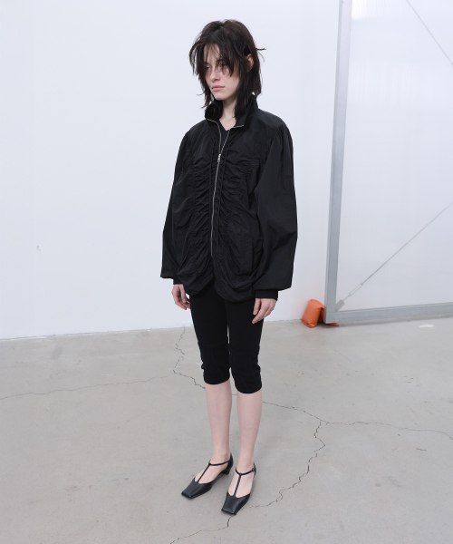 LCDC TM(エルシーディーシーティーエム)の「SHIRRING ZIP-UP JACKET (BLACK)(ナイロンジャケット・レディース・その他・OS)」の9枚目の写真