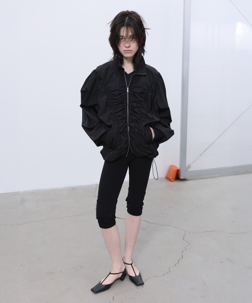 LCDC TM(エルシーディーシーティーエム)の「SHIRRING ZIP-UP JACKET (BLACK)(ナイロンジャケット・レディース・その他・OS)」の7枚目の写真