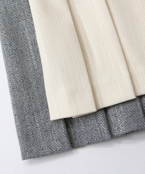 Gready Brilliant（グレディブリリアン）の「ＬＵスラブプリーツキャミ（キャミソール・レディース・グレー/ライトベージュ・38）」の12枚目の写真