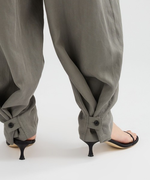 Chaos（カオス）の「Chaos(カオス)/◇3/4坪田あさみさんIGLIVE紹介アイテム◇ タンジェオールインワン（つなぎ/オールインワン・レディース・カーキ/ブラック・FREE）」の17枚目の写真