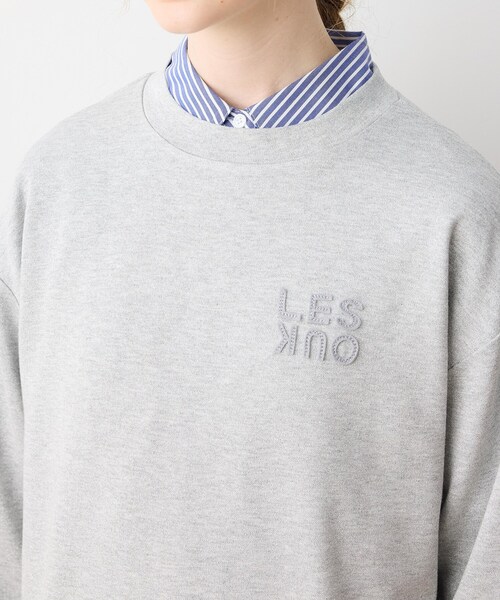 LE SOUK HOLIDAY(ルスークホリデー)の「ロゴ刺しゅうラメダンボールプルオーバー(Tシャツ/カットソー・レディース・ライトグレー・M/L)」の13枚目の写真