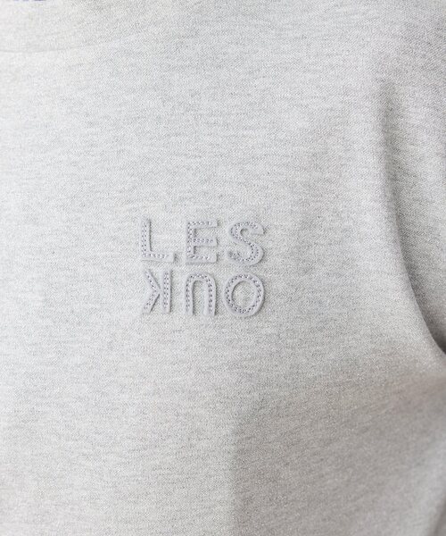 LE SOUK HOLIDAY(ルスークホリデー)の「ロゴ刺しゅうラメダンボールプルオーバー(Tシャツ/カットソー・レディース・ライトグレー・M/L)」の16枚目の写真