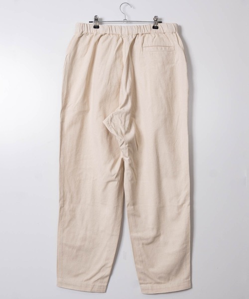 JOHN'S CLOSET（ジョンズクローゼット）の「【50】ワイドテーパード クライミングデニムパンツ（デニムパンツ・メンズ・ブラック系その他/チャコールグレー/ワンウォッシュ/ブラック/オリーブ/ブルー系その他2/ホワイト/ブラック系1/キナリ/ベージュ/ネイビー/インディゴブルー・MEDIUM/LARGE）」の22枚目の写真