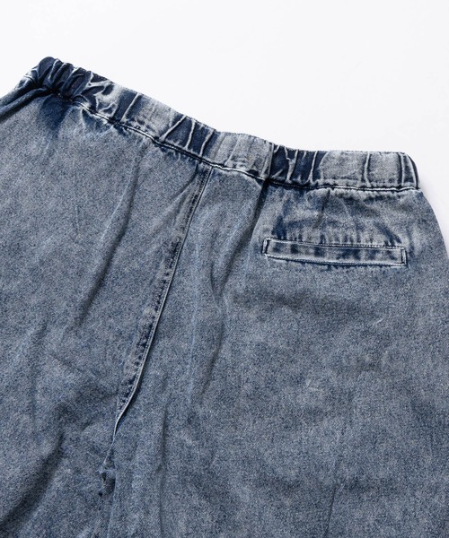 JOHN'S CLOSET（ジョンズクローゼット）の「【50】ワイドテーパード クライミングデニムパンツ（デニムパンツ・メンズ・ブラック系その他/チャコールグレー/ワンウォッシュ/ブラック/オリーブ/ブルー系その他2/ホワイト/ブラック系1/キナリ/ベージュ/ネイビー/インディゴブルー・MEDIUM/LARGE）」の14枚目の写真