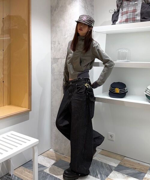 IDWS（アイドンワナセル）の「Glide Stripe Denim Pants Black（デニムパンツ・レディース・その他・1/2/0）」の2枚目の写真