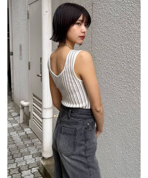 MURUA(ムルーア)の「ランダムガーターニットタンク 夏服(ニット/セーター・レディース・ホワイト/その他2/オレンジ/その他/ブラック・FREE)」の14枚目の写真
