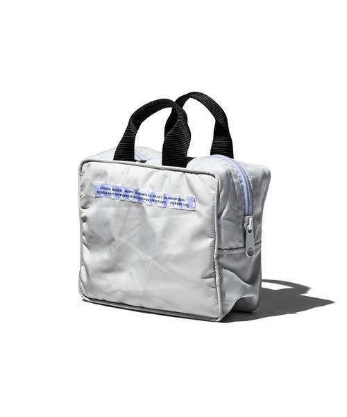 PUEBCO（プエブコ）の「SNOW JACKET CONVERTED TO HANDBAG（ハンドバッグ・メンズ・ホワイト系その他・ONE SIZE）」の2枚目の写真