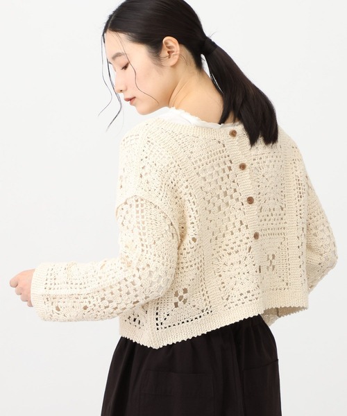 studio CLIP（スタディオクリップ）の「《natural by clip》ダブルフロントクロシェ風ニットカーディガン（カーディガン/ボレロ・レディース・アイボリー/ブラック・FREE）」の22枚目の写真