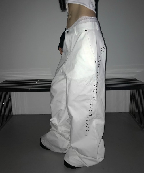 THEAIRTOWN(ジエアタウン)の「shinning cotton wide slacks(その他パンツ・レディース・ブラック/ホワイト・FREE)」の2枚目の写真