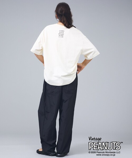 FRUIT OF THE LOOM(フルーツオブザルーム)の「【FRUIT OF THE LOOM / フルーツオブザルーム】スヌーピー ピーナッツ コラボ 半袖Tシャツ / ユニセックス(Tシャツ/カットソー・メンズ・ピンク/サックスブルー/アイボリー/パープル・L/M)」の5枚目の写真