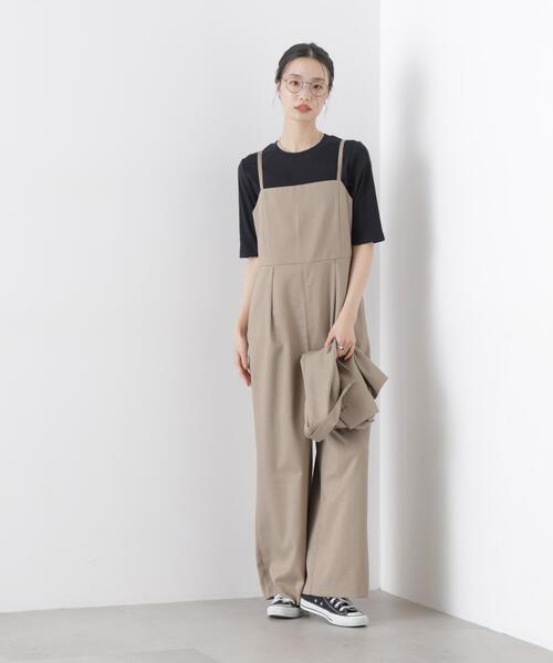 NANO universe（ナノユニバース）の「キャミソールワイドサロペットパンツ(セットアップ可)（サロペット/オーバーオール・レディース・チャコール/アイボリー/ベージュ・FREE）」の2枚目の写真