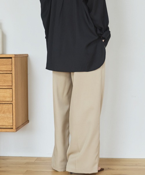 Doux archives(ドゥアルシーヴ)の「ウォッシャブルセンタープレスパンツ(スラックス・レディース・ベージュ/ブラック・SMALL/MEDIUM)」の15枚目の写真