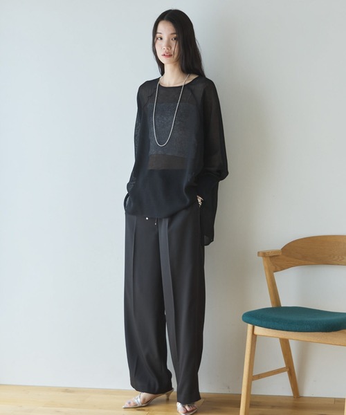 Doux archives(ドゥアルシーヴ)の「ウォッシャブルセンタープレスパンツ(スラックス・レディース・ベージュ/ブラック・SMALL/MEDIUM)」の18枚目の写真