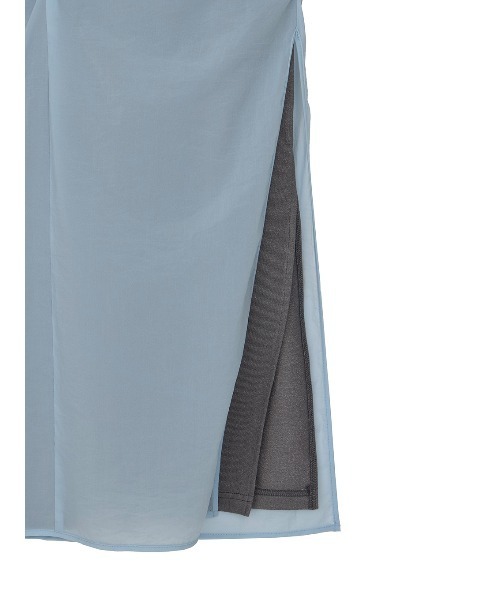 Ameri(アメリ)の「GATHER VEIL CAMI SKIRT(スカート・レディース・サックスブルー/ブラック・MEDIUM/SMALL)」の16枚目の写真