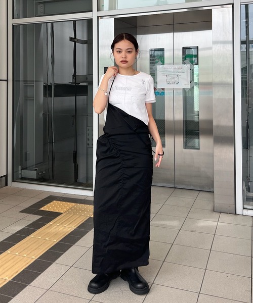 Ameri(アメリ)の「GATHER VEIL CAMI SKIRT(スカート・レディース・サックスブルー/ブラック・MEDIUM/SMALL)」の7枚目の写真