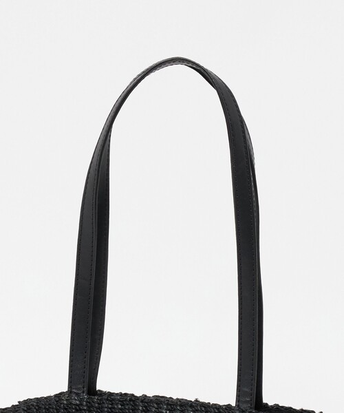 UNITED ARROWS（ユナイテッドアローズ）の「アバカ コクーン バッグ（かごバッグ・レディース・ダークブラウン/ブラック・FREE）」の13枚目の写真