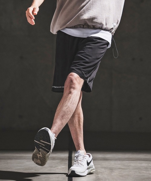 GLIMCLAP（グリムクラップ）の「mp14931- Graphic Print Open Collar Shorts ショートパンツ(202-047-gls-cg)（その他パンツ・メンズ・ブラック・S/M/L）」の13枚目の写真