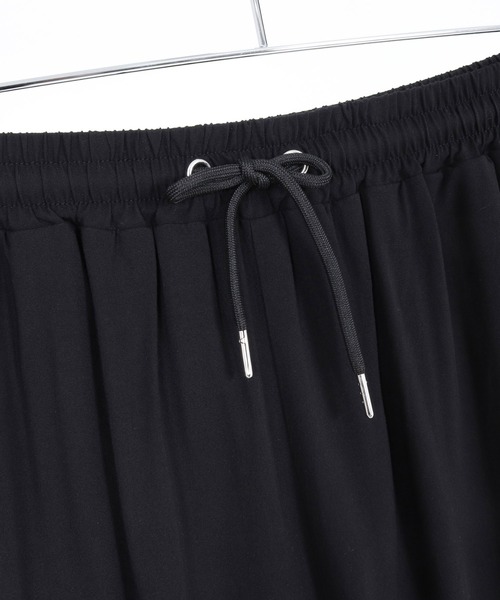 GLIMCLAP（グリムクラップ）の「mp14931- Graphic Print Open Collar Shorts ショートパンツ(202-047-gls-cg)（その他パンツ・メンズ・ブラック・S/M/L）」の2枚目の写真
