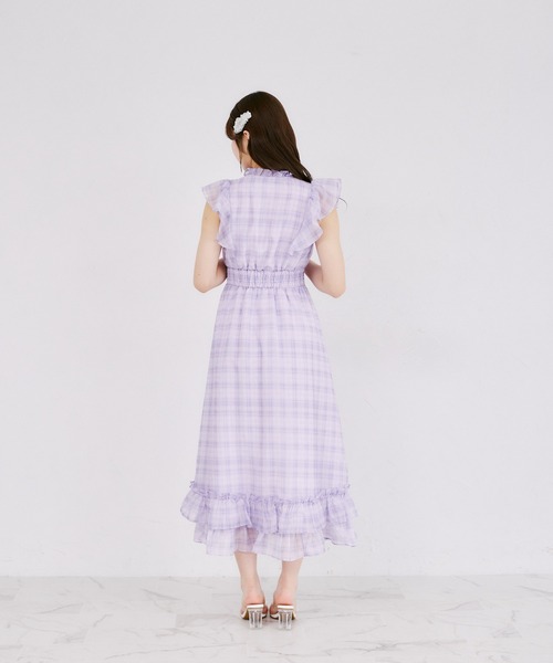 Suyunn(スユン)の「フリル&リボン付きシアーラメチェックロングワンピース(ワンピース・レディース・パープル/ピンク・M)」の8枚目の写真