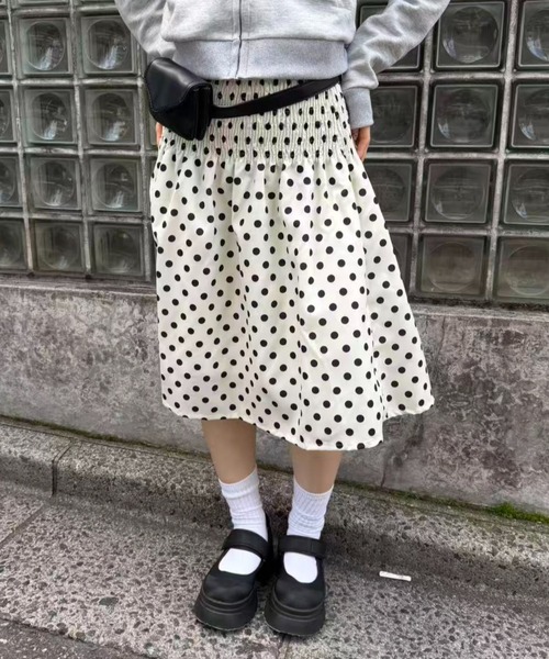 mebole(メボレ)の「シャーリングドットミディスカート(スカート・レディース・アイボリー・FREE)」の7枚目の写真