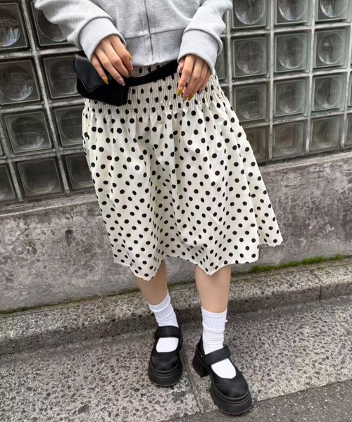mebole(メボレ)の「シャーリングドットミディスカート(スカート・レディース・アイボリー・FREE)」の8枚目の写真