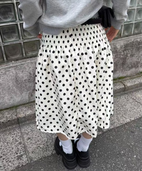 mebole(メボレ)の「シャーリングドットミディスカート(スカート・レディース・アイボリー・FREE)」の12枚目の写真