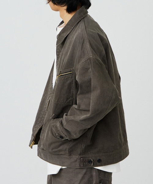 Lee(リー)の「Lee/リー SUPERSIZED ビッグシルエットジップアップデニムジャケット/DUNGAREES セットアップ対応(デニムジャケット・メンズ・チャコール/ブラウン・SMALL/MEDIUM/LARGE)」の13枚目の写真