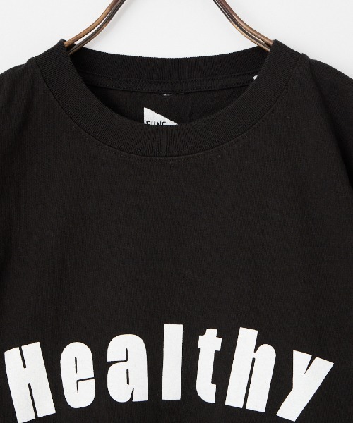 FUNG（ファング）の「[FUNG/ファング] HEALTHY カットオフ プリントＴシャツ（Tシャツ/カットソー・レディース・ブラック/ホワイト・M）」の18枚目の写真