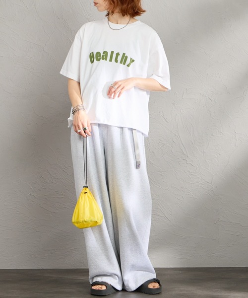 FUNG（ファング）の「[FUNG/ファング] HEALTHY カットオフ プリントＴシャツ（Tシャツ/カットソー・レディース・ブラック/ホワイト・M）」の3枚目の写真