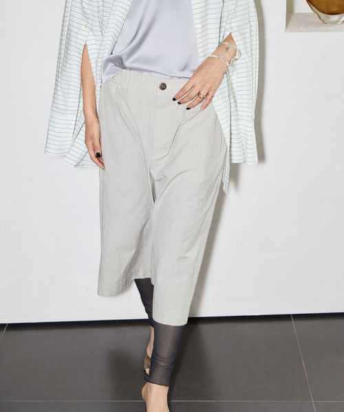 SAYAKADAVIS(サヤカディヴィス)の「SAYAKA DAVIS WIDE CAPRIS WPT16-HCT:ハーフパンツ(その他パンツ・レディース・ベージュ・SMALL)」の18枚目の写真
