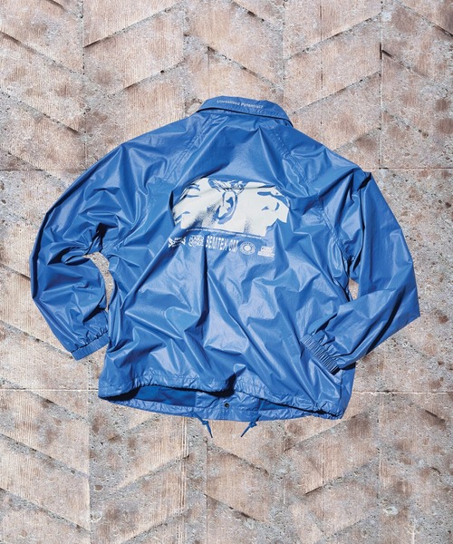 VANS(バンズ)の「ED DAVIS コーチジャケット / ED DAVIS COACH JACKET True Blu VN000VSZ7WM1(ブルゾン・メンズ・ブルー・LARGE/MEDIUM/SMALL/X-LARGE)」の15枚目の写真