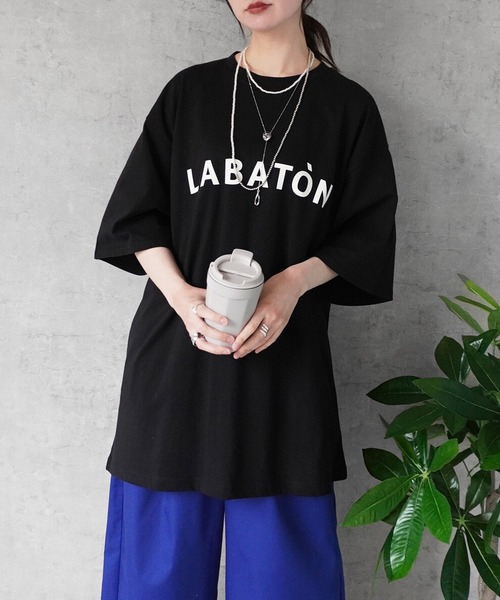 SELECT LEVERY(セレクトリベリー)の「半袖ビッグロゴTシャツ(Tシャツ/カットソー・レディース・チャコール/ブラック/ピンク・MEDIUM)」の1枚目の写真