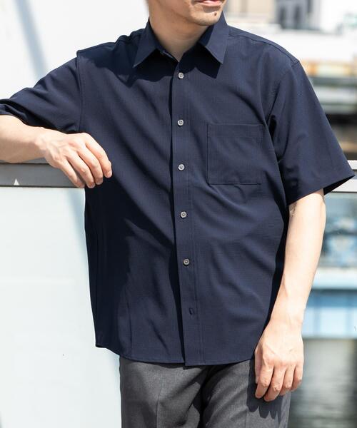 URBAN RESEARCH ROSSO MEN(アーバンリサーチロッソメン)の「『WEB限定』『XLサイズあり』『吸水速乾』Air Stretch レギュラーカラーシャツ(シャツ/ブラウス・メンズ・ブラック/ブラウン/ネイビー/チャコールグレー・X-LARGE/LARGE/MEDIUM/SMALL)」の4枚目の写真