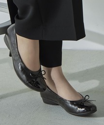 【新品未使用】ペダラ　エナメル　スエード　ローヒールパンプス　バレエシューズ ブランド古着】レディースのバレエシューズ古着通販 - ZOZOUSED