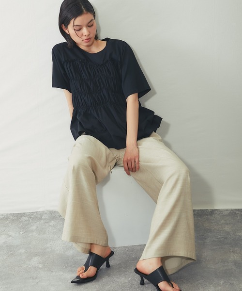 SMILE ORCHID(スマイルオーキッド)の「【接触冷感】フロントシャーリングカットソー(Tシャツ/カットソー・レディース・チャコールグレー/アイボリー/ブラック・M)」の20枚目の写真
