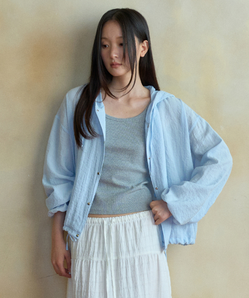 WEDNESDAYOASISFORWOMEN(ウェンズデー オアシス フォー ウーマン)の「アイスウィンドフードジャケット_BLUE(WB6OT09)(ナイロンジャケット・レディース・ブルー・FREE)」の1枚目の写真