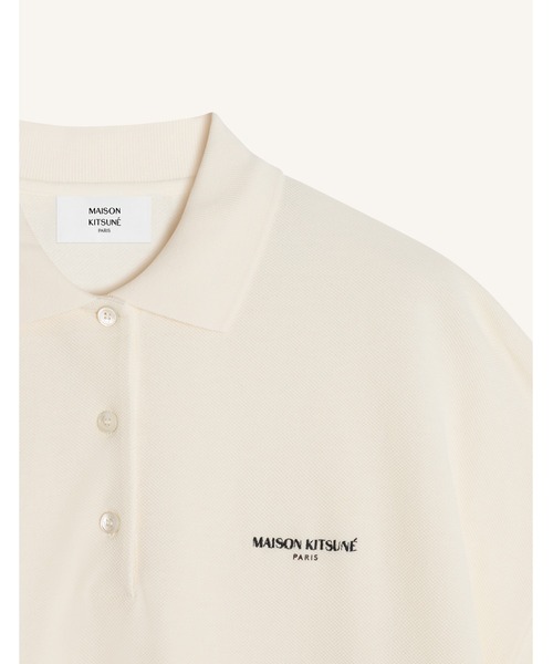 Maison Kitsune（メゾンキツネ）の「MAISON KITSUNE PARIS OVERSIZE POLO（ポロシャツ・レディース・ベージュ・L/M/S）」の3枚目の写真