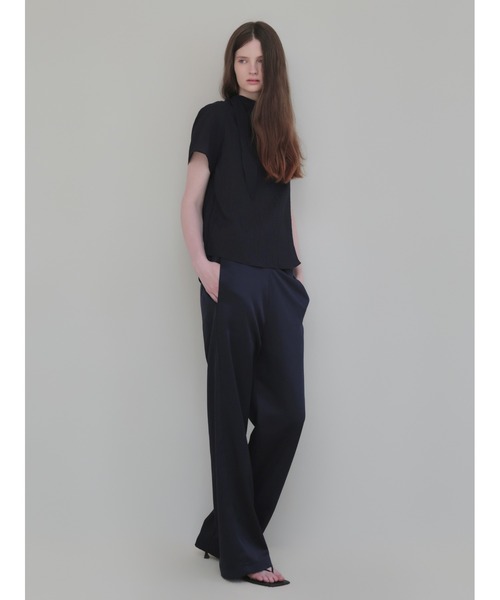 NOWNS(ナウンス)の「Alma | Satin sleek pants(その他パンツ・レディース・ライトベージュ/ブラック/ネイビー・FREE)」の14枚目の写真