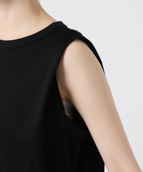 U by SPICK&SPAN(ユーバイスピックアンドスパン)の「ショルダータックロングワンピース(ワンピース・レディース・イエロー/ブラック/カーキ・FREE)」の8枚目の写真