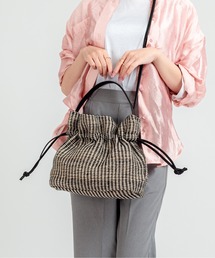 TARANGO（タランゴ）の「【TARANGO】麻ジュート×本革バッグ　巾着バッグ　ハンドバッグ　チェック柄（かごバッグ）」