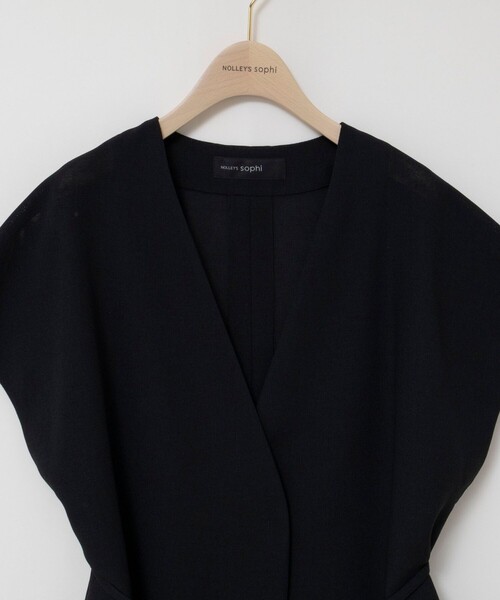 NOLLEY’S Sophi（ノーリーズソフィ）の「ウォッシャブルスラブメッシュフレンチジレ（ベスト・レディース・ベージュ/ブラック・38）」の12枚目の写真