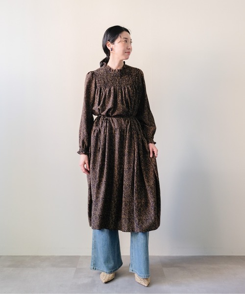 DOLLUPOOPS(ドールアップウップス)の「Shirring Dot Dress(シャーリングドットワンピース)(ワンピース・レディース・イエロー・FREE)」の2枚目の写真
